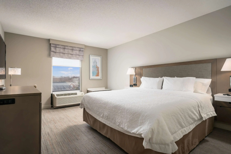 Hampton Inn by Hilton Springfield