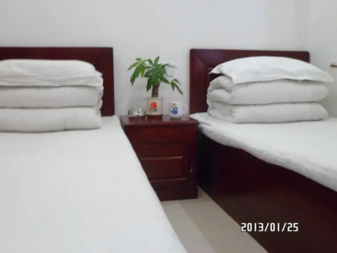 Yijia Hotel