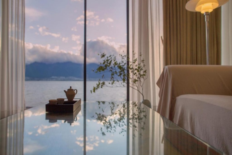 1 Bedroom Suite