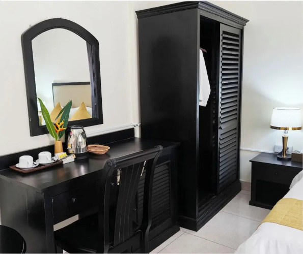 Milan Hotel By JK6