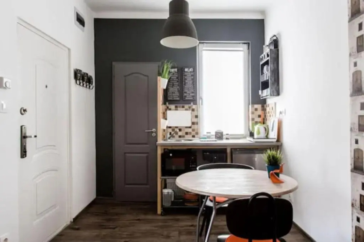 BpR Colorist Apartments