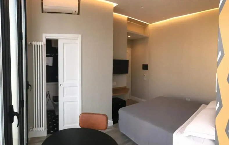 2 Bedrooms Apartment