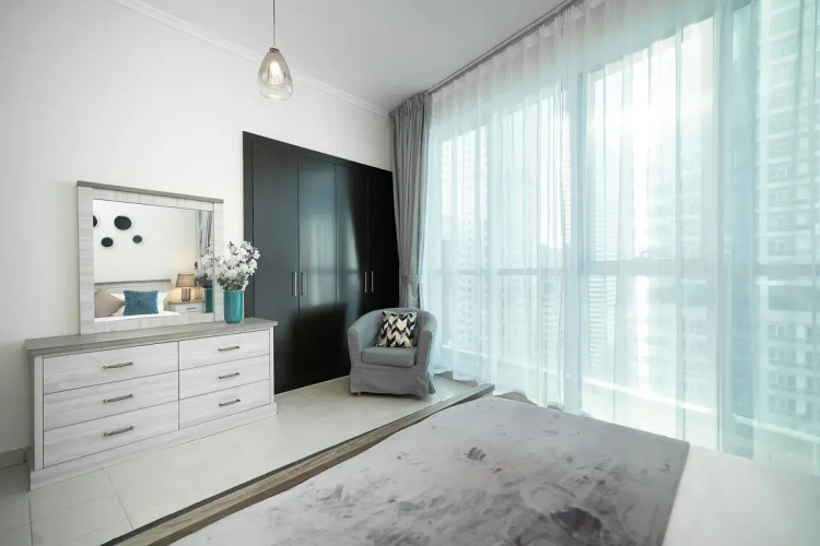 Fantastic 2BR on High floor and excellent views