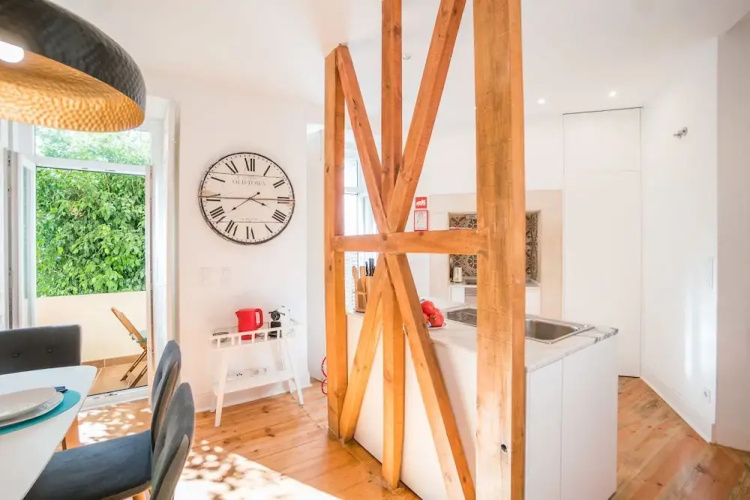 New Flat with Patio And Barbecue