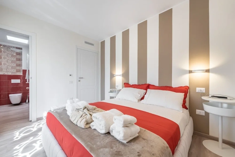 Deluxe Double room with city view