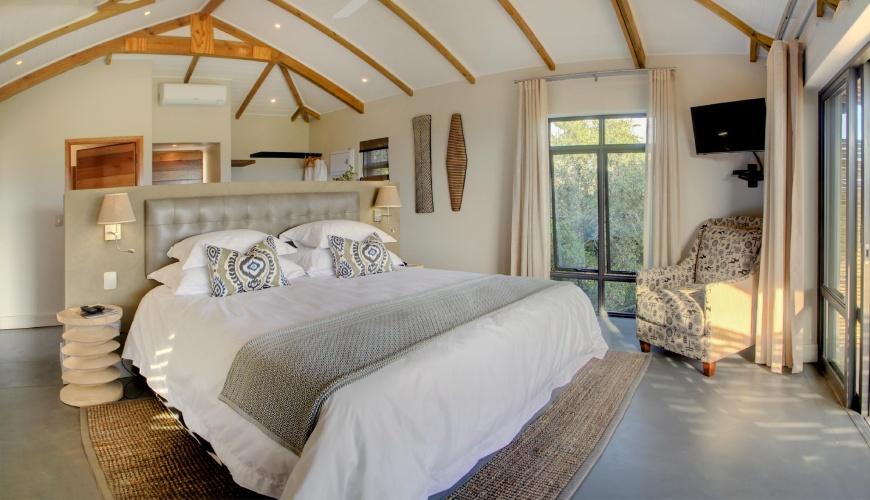 1 Bedroom Luxury Double Suite