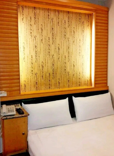 Yachuan Hotel