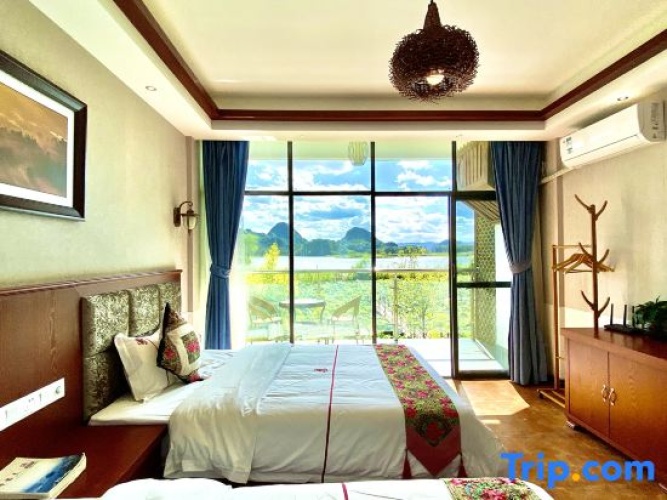 Deluxe Double room with lake view