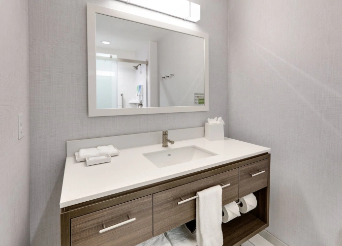 1 Bedroom Double Suite
