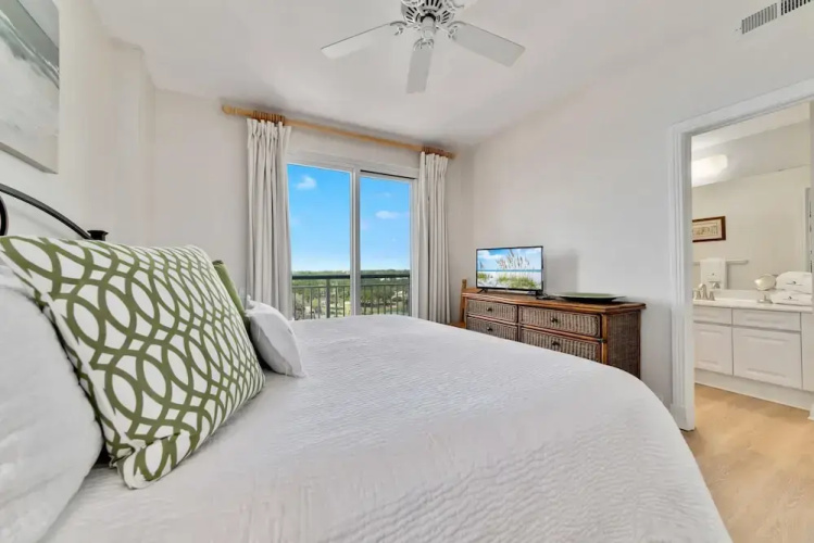 Beach Colony West 6D