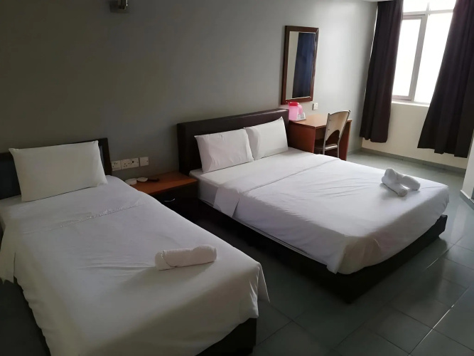 Lee Hotel