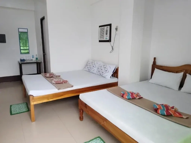 Deluxe Quadruple room