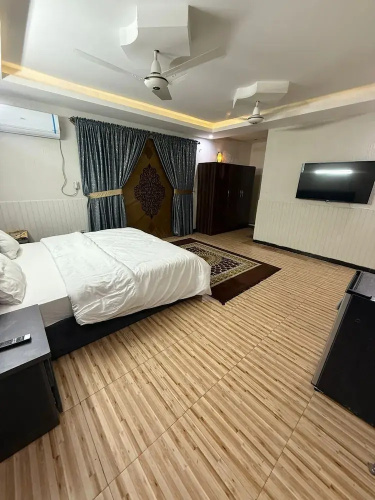 Sundas Lodge
