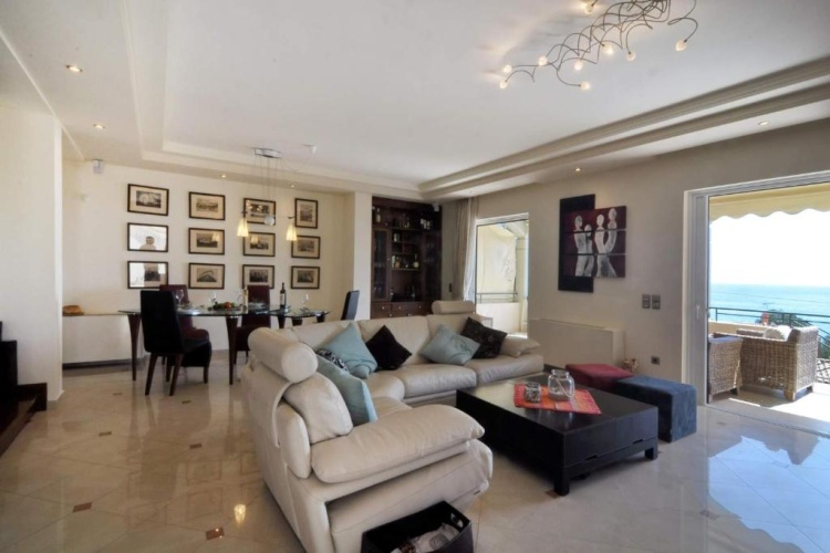 Villa Iris