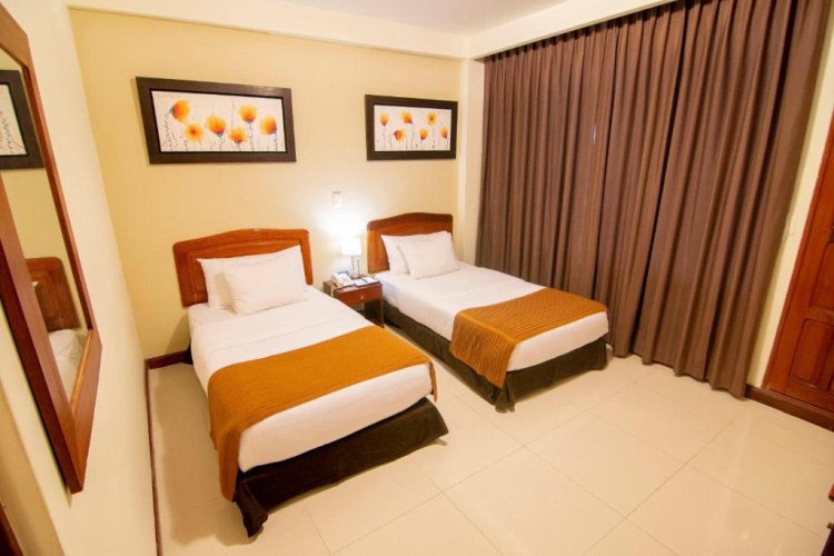 Standard Twin room