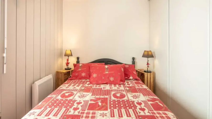 Studio in Saint-sorlin-d\"arves