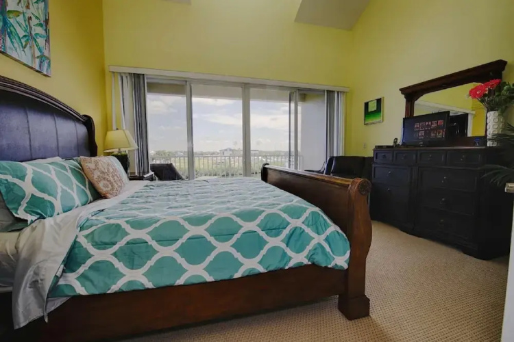 515 Little Harbor