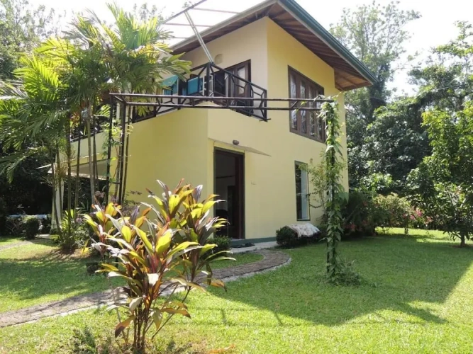 Classic Quadruple Cottage