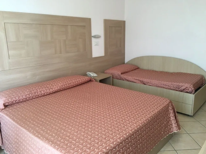 Comfort Triple room with view
