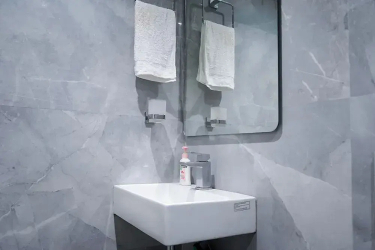 Zenith Homes - Powai Suites