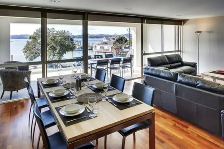 The Waterfront Suites - Heritage Collection