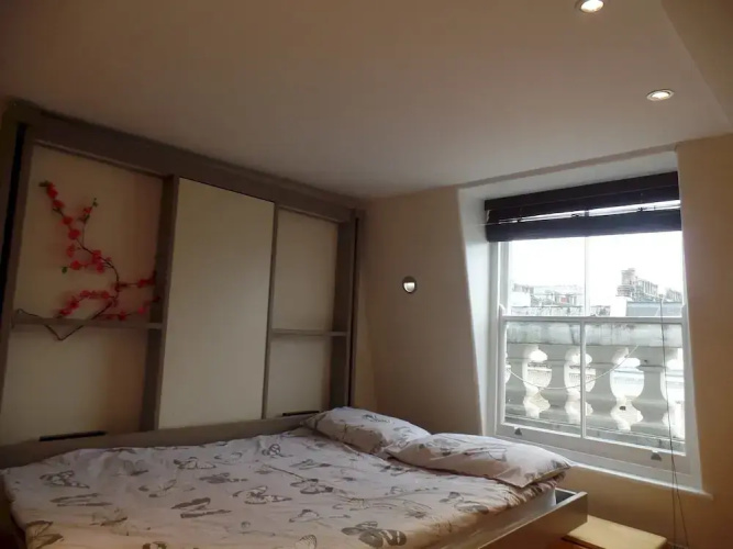 41/43 Unique Studio With French Sliding Bed