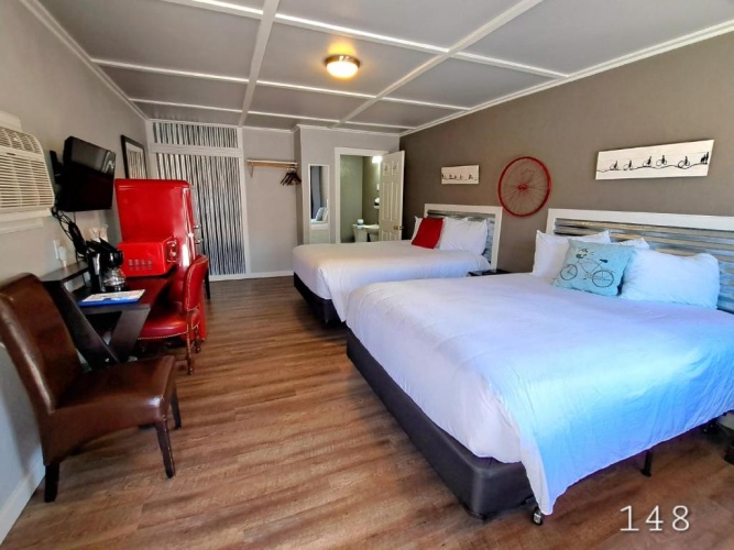 2 Bedrooms Suite