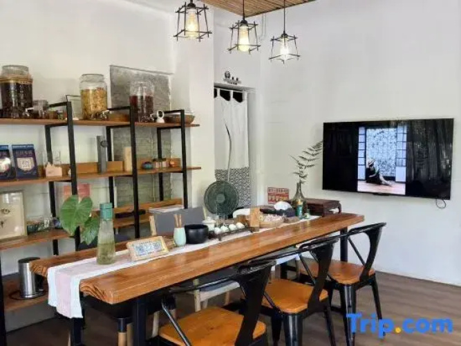 Qingxi Xiangshe Hostel