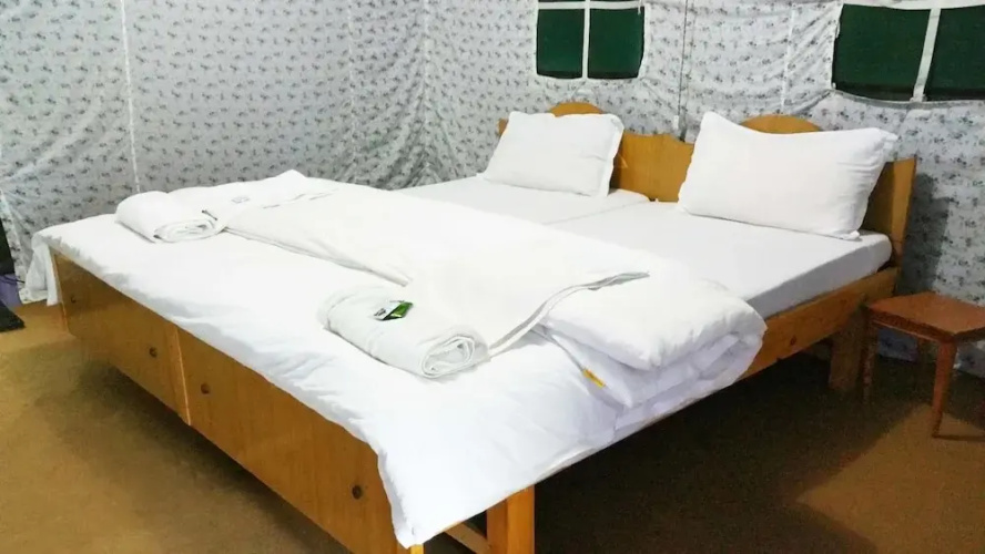 Dowa Deluxe Camp