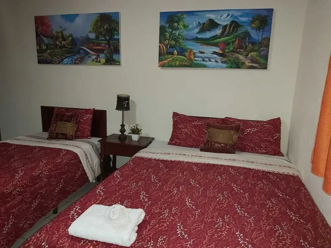 Standard Triple room