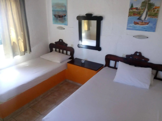 Eliza Hotel