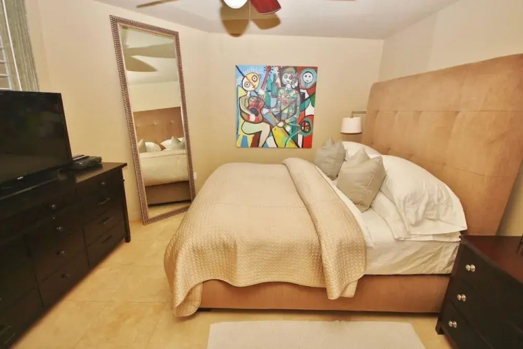 Ebb Tide 703 Apartment 2
