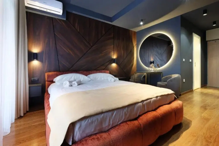 Deluxe Double Studio