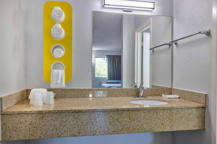 Motel 6 Hammond - Chicago Area photo 10
