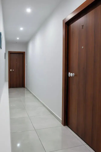 Pagrati Studio New Chic and Central