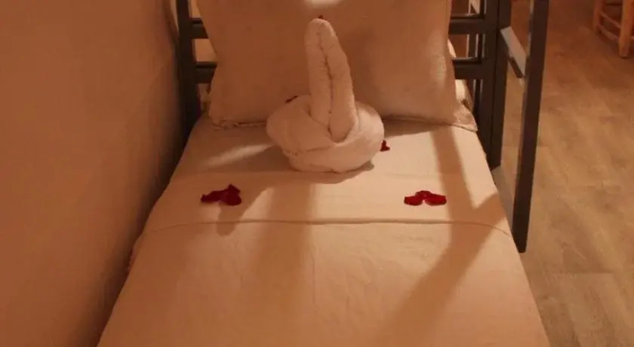 Corner Hostel Marrakech - Adults Only