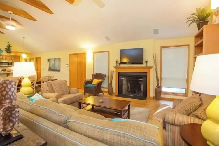 Henlopen Avenue 62