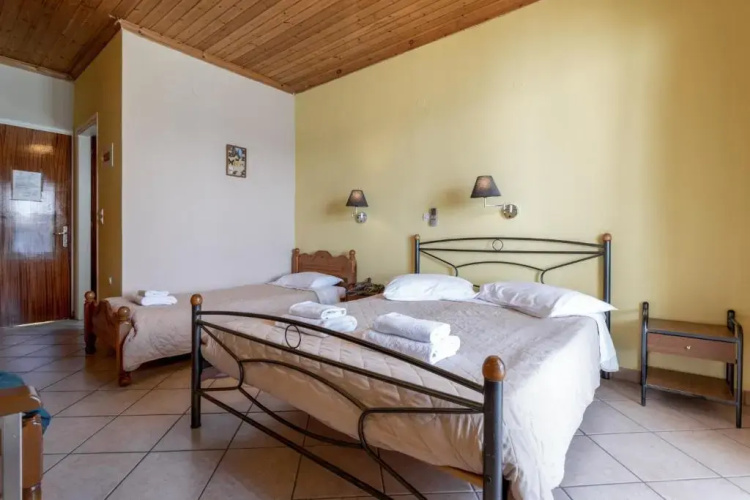 Apostolos Apartment 6