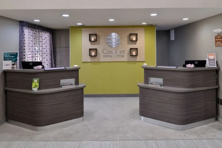Comfort Inn & Suites Frisco - Plano