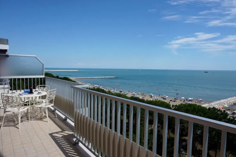 Precious sea View Apartment