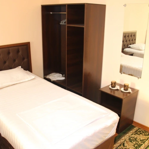 Deluxe Single room