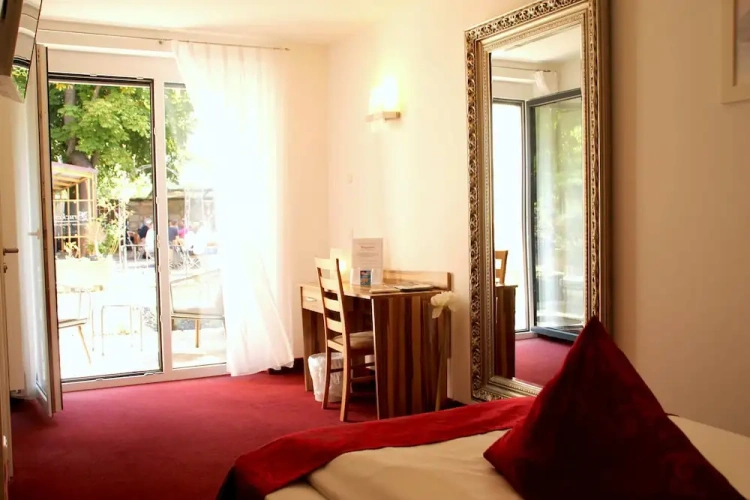 Classic Double room with balcony