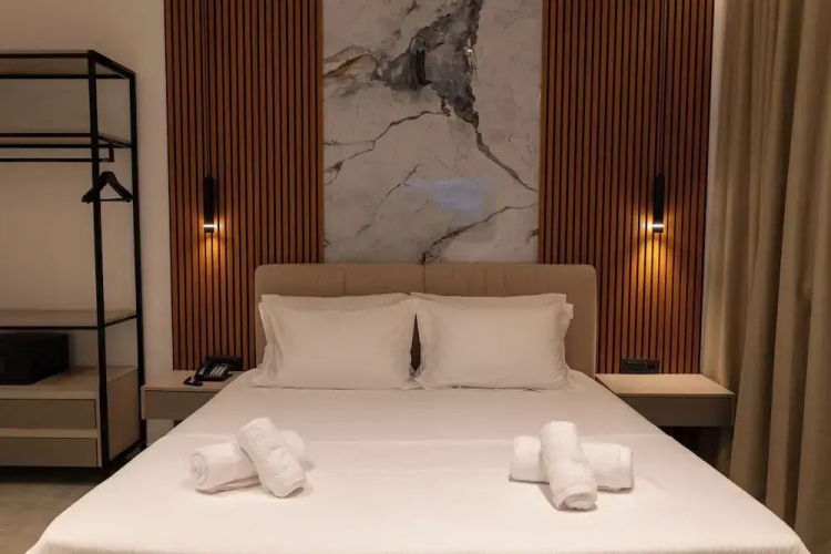 Litan Hotel