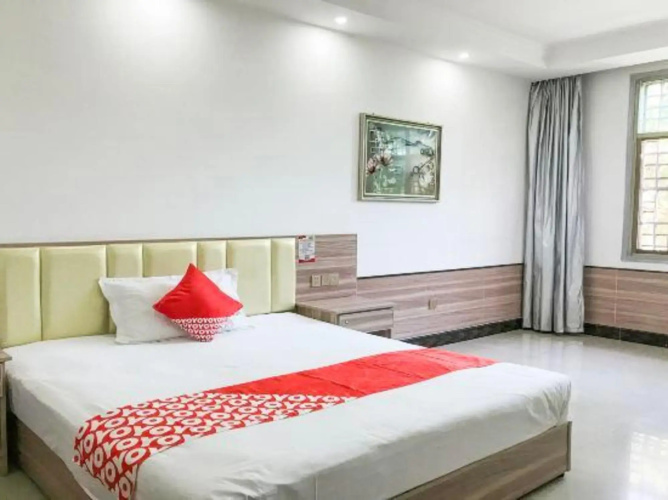 Jishou jinlong hotel