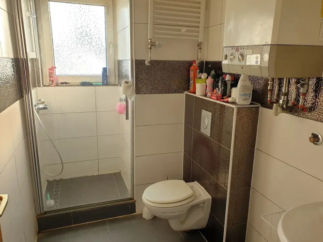 Charming Gelsenkirchen Apartment With Central Heating