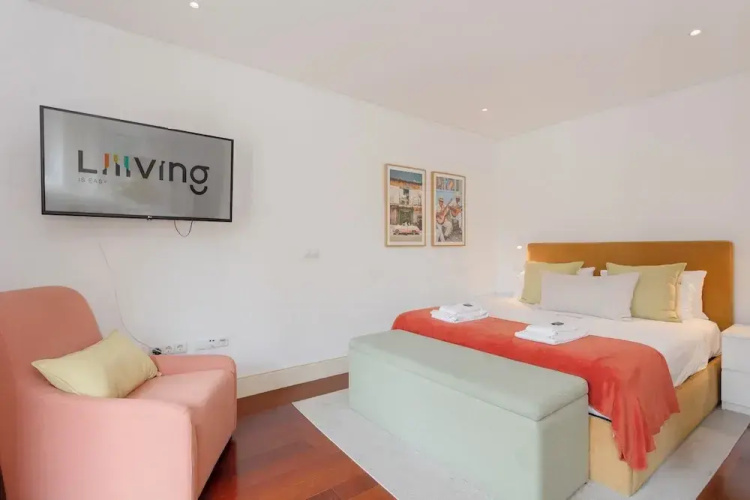 Liiiving - Trindade Deluxe Studio 2T