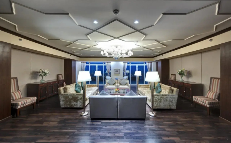 Crowne Plaza Duqm