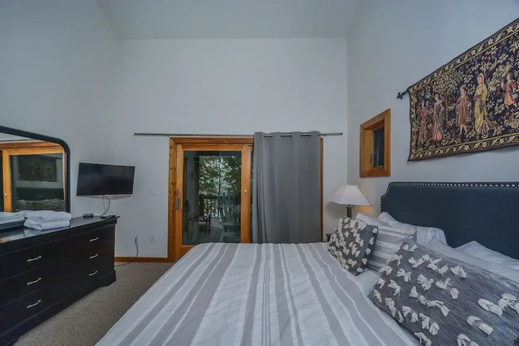 All Decked Out 4 Bedroom House