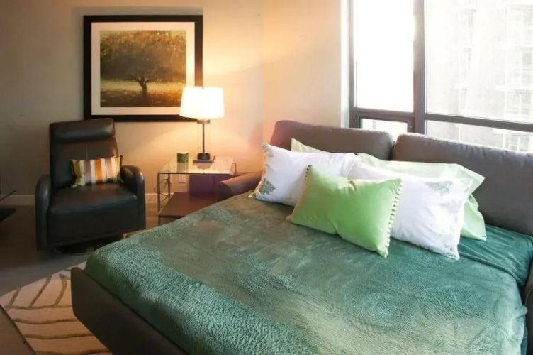Suite Digs Keynote