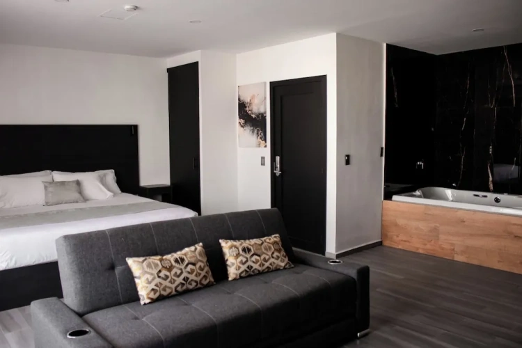 Superior Suite